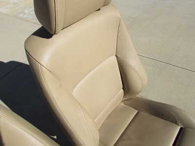 BMW Front Sport Seats Electric w/ Memory (Pair) 52107135539 E90 E91 E84 323i 325i 328i 330i 335 X16